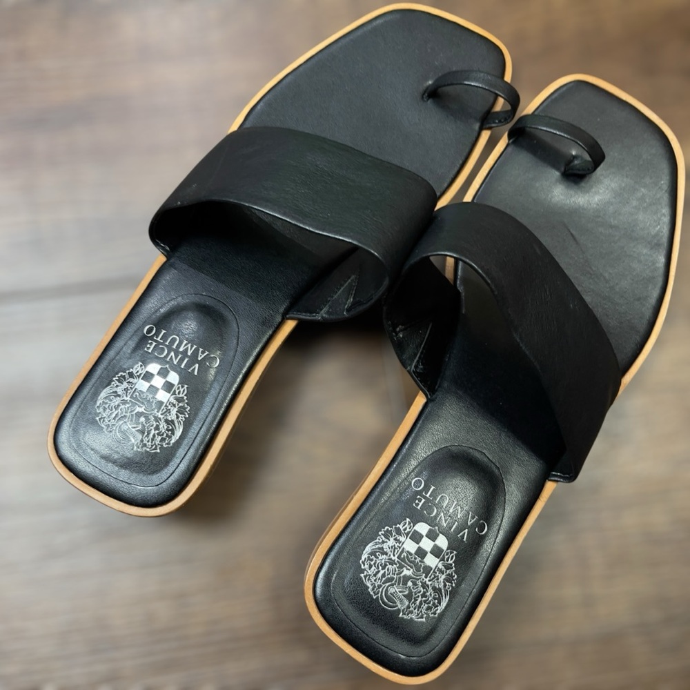 VINCE CAMUTO Black Leather Sandals • Yelinda • Size 11 • Women - Picture 2 of 10